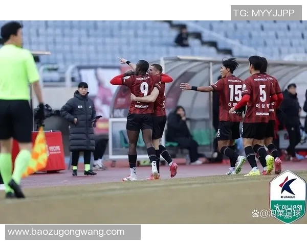 全北现代与富川精彩对决视频回顾赛场瞬间尽收眼底让我们一起重温比赛精彩时刻